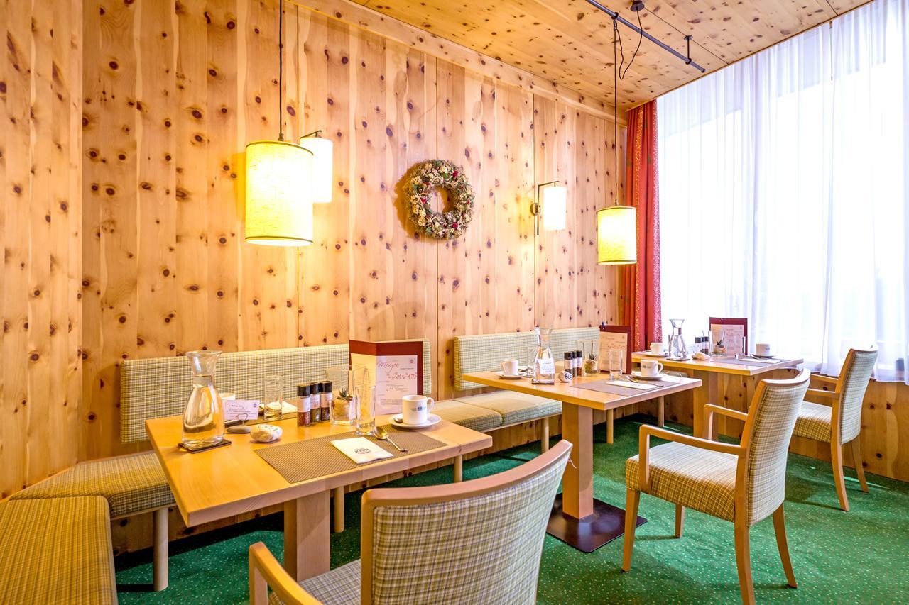 Vivea Gesundheitshotel Bad Goisern Dış mekan fotoğraf